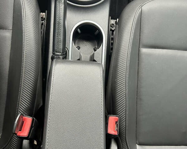 Черный Фольксваген Битл, объемом двигателя 2.48 л и пробегом 137 тыс. км за 8900 $, фото 25 на Automoto.ua