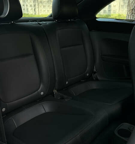 Чорний Фольксваген Бітл, об'ємом двигуна 2.5 л та пробігом 126 тис. км за 10900 $, фото 5 на Automoto.ua