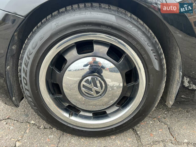 Черный Фольксваген Битл, объемом двигателя 2.48 л и пробегом 137 тыс. км за 8900 $, фото 14 на Automoto.ua