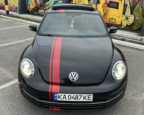 Черный Фольксваген Битл, объемом двигателя 1.98 л и пробегом 166 тыс. км за 10900 $, фото 2 на Automoto.ua