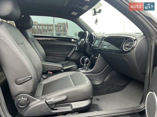 Черный Фольксваген Битл, объемом двигателя 2.48 л и пробегом 137 тыс. км за 8900 $, фото 22 на Automoto.ua