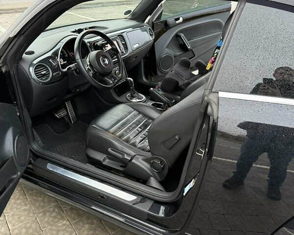 Черный Фольксваген Битл, объемом двигателя 2 л и пробегом 219 тыс. км за 13000 $, фото 8 на Automoto.ua