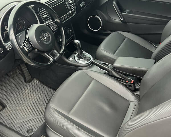 Черный Фольксваген Битл, объемом двигателя 2.48 л и пробегом 137 тыс. км за 8900 $, фото 17 на Automoto.ua