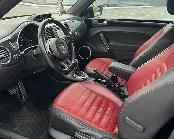 Черный Фольксваген Битл, объемом двигателя 1.98 л и пробегом 166 тыс. км за 10900 $, фото 24 на Automoto.ua