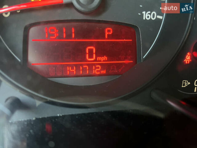 Чорний Фольксваген Бітл, об'ємом двигуна 2.5 л та пробігом 226 тис. км за 10300 $, фото 14 на Automoto.ua