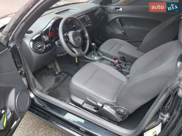 Черный Фольксваген Битл, объемом двигателя 2.48 л и пробегом 180 тыс. км за 8500 $, фото 6 на Automoto.ua