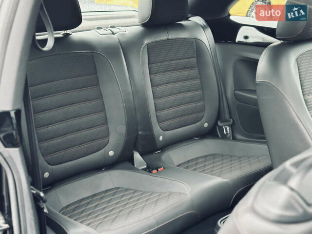 Черный Фольксваген Битл, объемом двигателя 1.98 л и пробегом 181 тыс. км за 9500 $, фото 27 на Automoto.ua