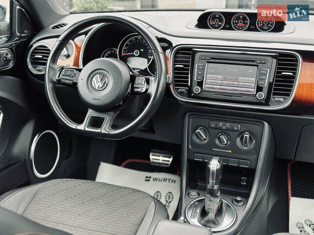 Черный Фольксваген Битл, объемом двигателя 1.98 л и пробегом 181 тыс. км за 9500 $, фото 30 на Automoto.ua
