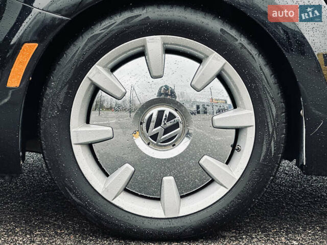Черный Фольксваген Битл, объемом двигателя 1.98 л и пробегом 181 тыс. км за 9500 $, фото 13 на Automoto.ua