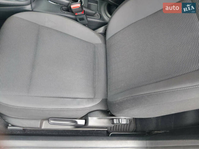 Черный Фольксваген Битл, объемом двигателя 2.48 л и пробегом 180 тыс. км за 8500 $, фото 10 на Automoto.ua