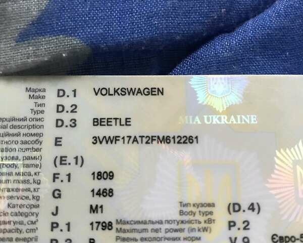 Черный Фольксваген Битл, объемом двигателя 1.8 л и пробегом 167 тыс. км за 10500 $, фото 11 на Automoto.ua