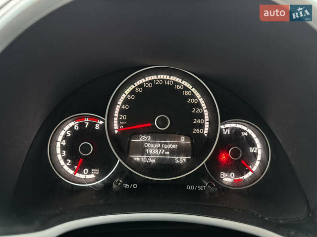 Черный Фольксваген Битл, объемом двигателя 1.8 л и пробегом 194 тыс. км за 12500 $, фото 29 на Automoto.ua
