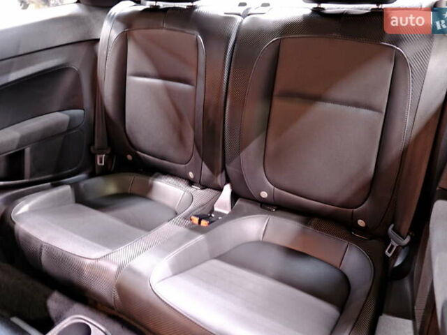 Чорний Фольксваген Бітл, об'ємом двигуна 1.8 л та пробігом 109 тис. км за 8900 $, фото 24 на Automoto.ua