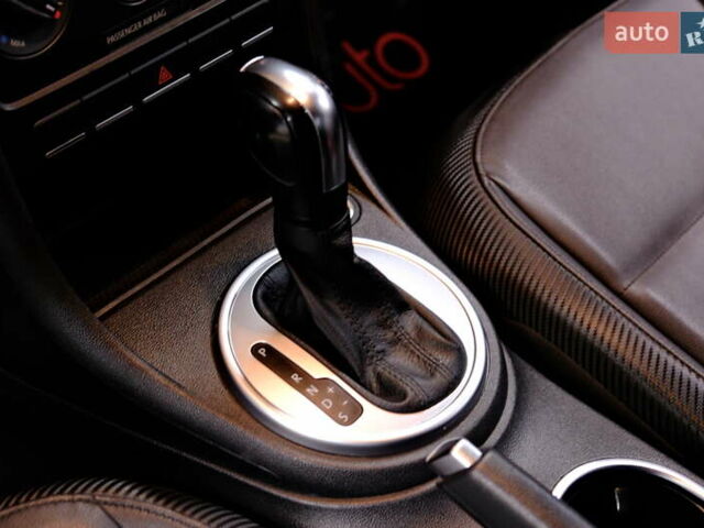 Чорний Фольксваген Бітл, об'ємом двигуна 1.8 л та пробігом 109 тис. км за 8900 $, фото 16 на Automoto.ua