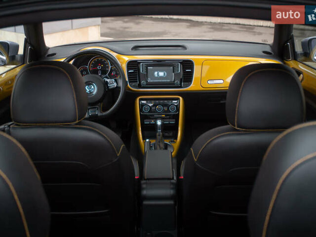 Черный Фольксваген Битл, объемом двигателя 1.98 л и пробегом 68 тыс. км за 16300 $, фото 13 на Automoto.ua