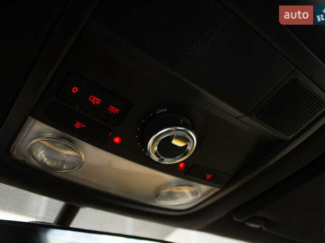 Черный Фольксваген Битл, объемом двигателя 1.98 л и пробегом 68 тыс. км за 16300 $, фото 40 на Automoto.ua