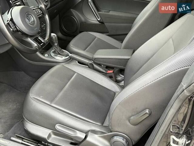 Черный Фольксваген Битл, объемом двигателя 2 л и пробегом 81 тыс. км за 13500 $, фото 8 на Automoto.ua