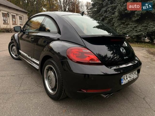 Черный Фольксваген Битл, объемом двигателя 1.98 л и пробегом 63 тыс. км за 17000 $, фото 3 на Automoto.ua