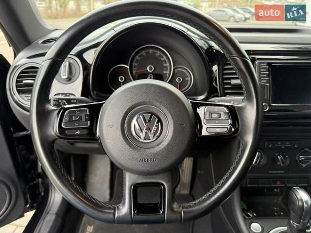 Черный Фольксваген Битл, объемом двигателя 2 л и пробегом 81 тыс. км за 13500 $, фото 13 на Automoto.ua