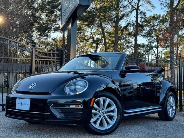 Черный Фольксваген Битл, объемом двигателя 1.8 л и пробегом 69 тыс. км за 3600 $, фото 3 на Automoto.ua