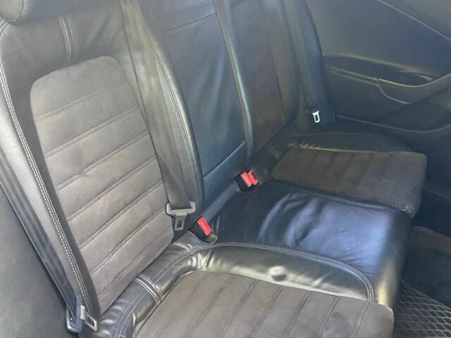 Черный Фольксваген Битл, объемом двигателя 2 л и пробегом 256 тыс. км за 6500 $, фото 6 на Automoto.ua