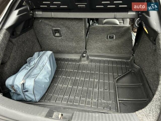 Коричневый Фольксваген Битл, объемом двигателя 2.5 л и пробегом 191 тыс. км за 9999 $, фото 17 на Automoto.ua