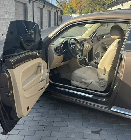 Коричневий Фольксваген Бітл, об'ємом двигуна 2.48 л та пробігом 95 тис. км за 12000 $, фото 29 на Automoto.ua