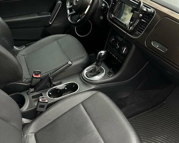 Коричневый Фольксваген Битл, объемом двигателя 2.5 л и пробегом 191 тыс. км за 9999 $, фото 13 на Automoto.ua