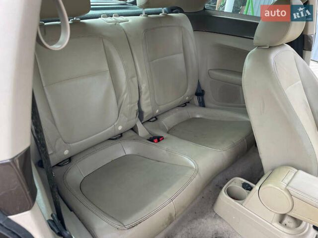 Коричневый Фольксваген Битл, объемом двигателя 1.8 л и пробегом 170 тыс. км за 4400 $, фото 9 на Automoto.ua