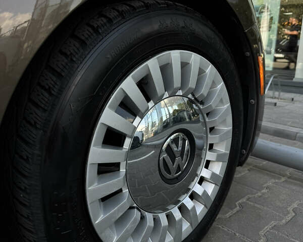 Коричневый Фольксваген Битл, объемом двигателя 1.8 л и пробегом 133 тыс. км за 9900 $, фото 22 на Automoto.ua