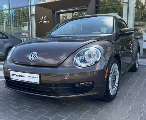 Коричневый Фольксваген Битл, объемом двигателя 1.8 л и пробегом 133 тыс. км за 9900 $, фото 4 на Automoto.ua