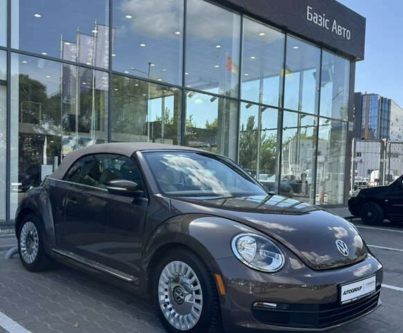 Коричневый Фольксваген Битл, объемом двигателя 1.8 л и пробегом 133 тыс. км за 9900 $, фото 2 на Automoto.ua