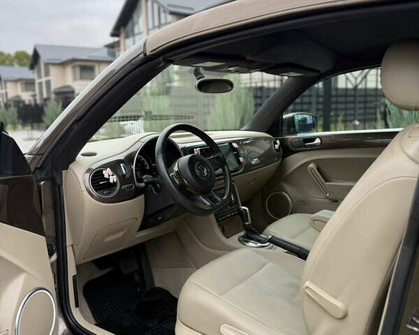 Коричневий Фольксваген Бітл, об'ємом двигуна 0 л та пробігом 66 тис. км за 14000 $, фото 13 на Automoto.ua