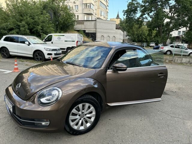 Коричневый Фольксваген Битл, объемом двигателя 1.4 л и пробегом 117 тыс. км за 12000 $, фото 2 на Automoto.ua