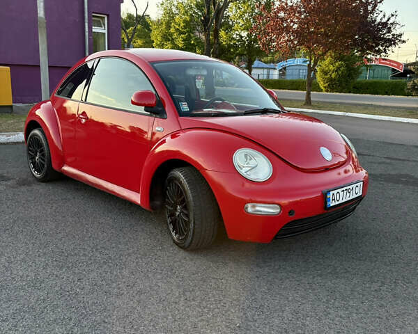 Красный Фольксваген Битл, объемом двигателя 1.9 л и пробегом 283 тыс. км за 2999 $, фото 2 на Automoto.ua