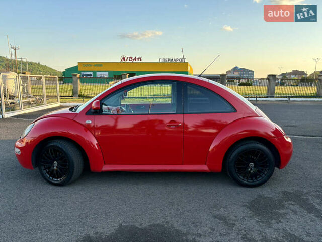 Красный Фольксваген Битл, объемом двигателя 1.9 л и пробегом 283 тыс. км за 2999 $, фото 4 на Automoto.ua