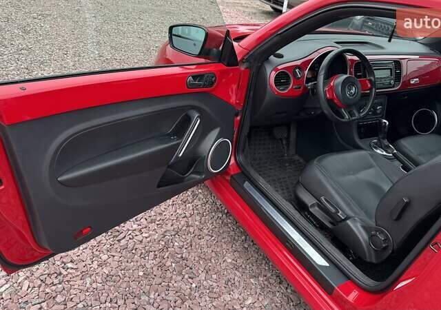 Красный Фольксваген Битл, объемом двигателя 2.48 л и пробегом 193 тыс. км за 8500 $, фото 9 на Automoto.ua