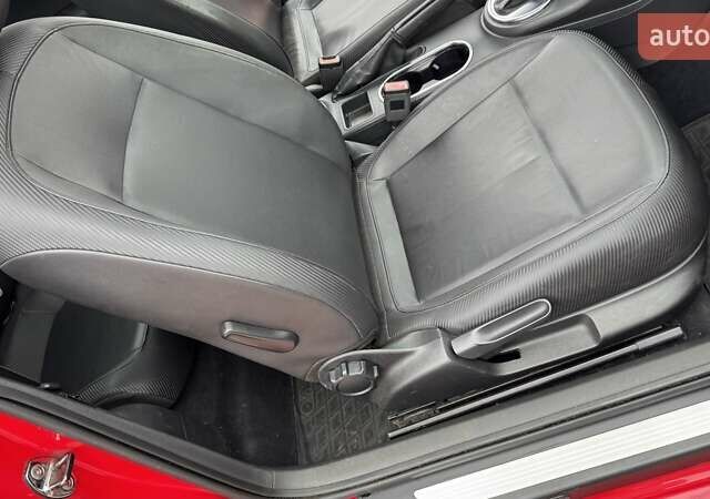 Красный Фольксваген Битл, объемом двигателя 2.48 л и пробегом 193 тыс. км за 8500 $, фото 20 на Automoto.ua