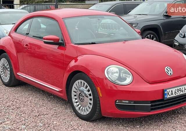 Красный Фольксваген Битл, объемом двигателя 2.48 л и пробегом 193 тыс. км за 8500 $, фото 2 на Automoto.ua