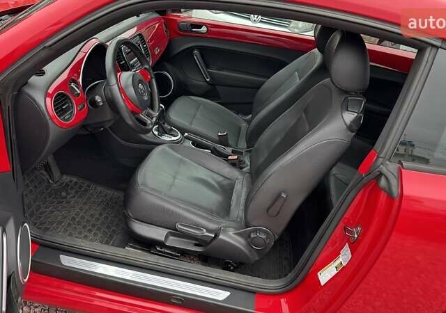 Красный Фольксваген Битл, объемом двигателя 2.48 л и пробегом 193 тыс. км за 8500 $, фото 12 на Automoto.ua