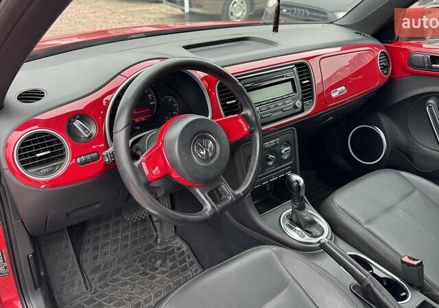 Красный Фольксваген Битл, объемом двигателя 2.48 л и пробегом 193 тыс. км за 8500 $, фото 11 на Automoto.ua