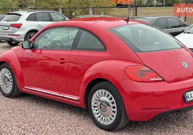 Красный Фольксваген Битл, объемом двигателя 2.48 л и пробегом 193 тыс. км за 8500 $, фото 7 на Automoto.ua