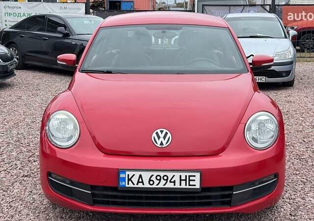 Красный Фольксваген Битл, объемом двигателя 2.48 л и пробегом 193 тыс. км за 8500 $, фото 1 на Automoto.ua