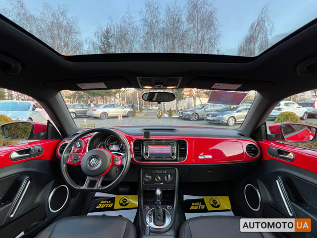Красный Фольксваген Битл, объемом двигателя 1.8 л и пробегом 133 тыс. км за 11500 $, фото 13 на Automoto.ua