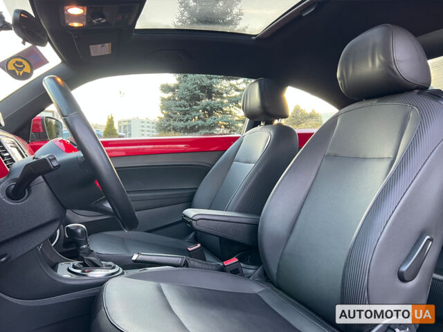 Красный Фольксваген Битл, объемом двигателя 1.8 л и пробегом 133 тыс. км за 11500 $, фото 14 на Automoto.ua