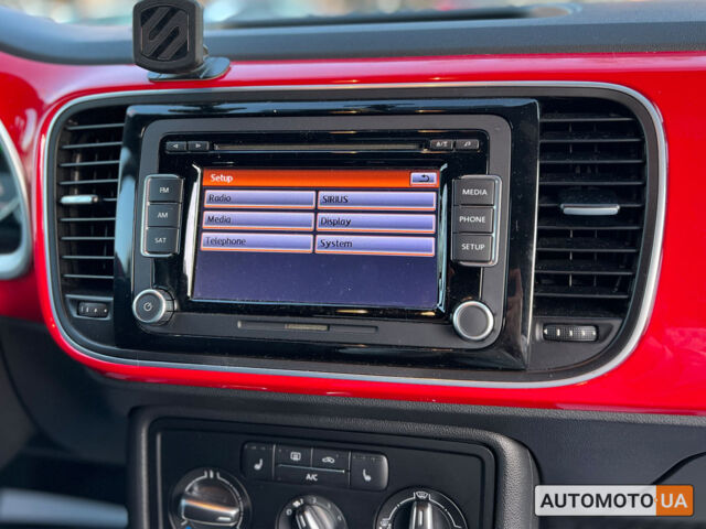 Красный Фольксваген Битл, объемом двигателя 1.8 л и пробегом 133 тыс. км за 11500 $, фото 10 на Automoto.ua