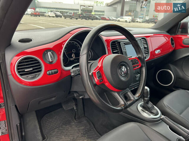 Червоний Фольксваген Бітл, об'ємом двигуна 1.8 л та пробігом 126 тис. км за 11900 $, фото 12 на Automoto.ua