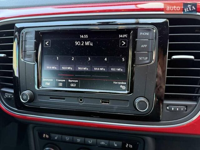 Красный Фольксваген Битл, объемом двигателя 1.39 л и пробегом 40 тыс. км за 19999 $, фото 27 на Automoto.ua