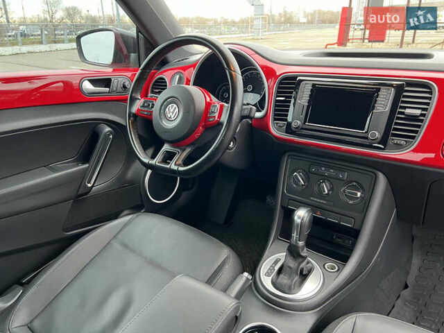 Червоний Фольксваген Бітл, об'ємом двигуна 1.8 л та пробігом 126 тис. км за 11900 $, фото 20 на Automoto.ua