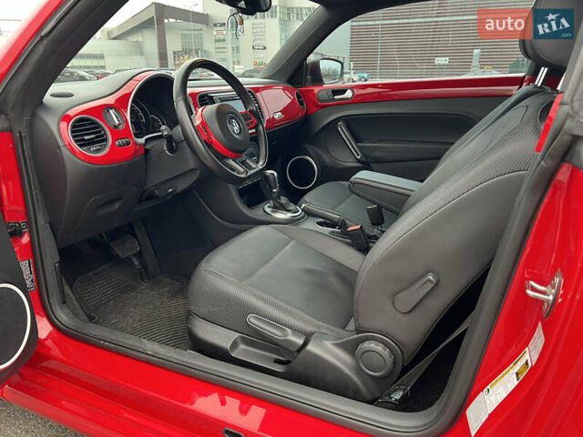 Червоний Фольксваген Бітл, об'ємом двигуна 1.8 л та пробігом 126 тис. км за 11900 $, фото 10 на Automoto.ua